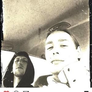 Meet your Posher, Elliott